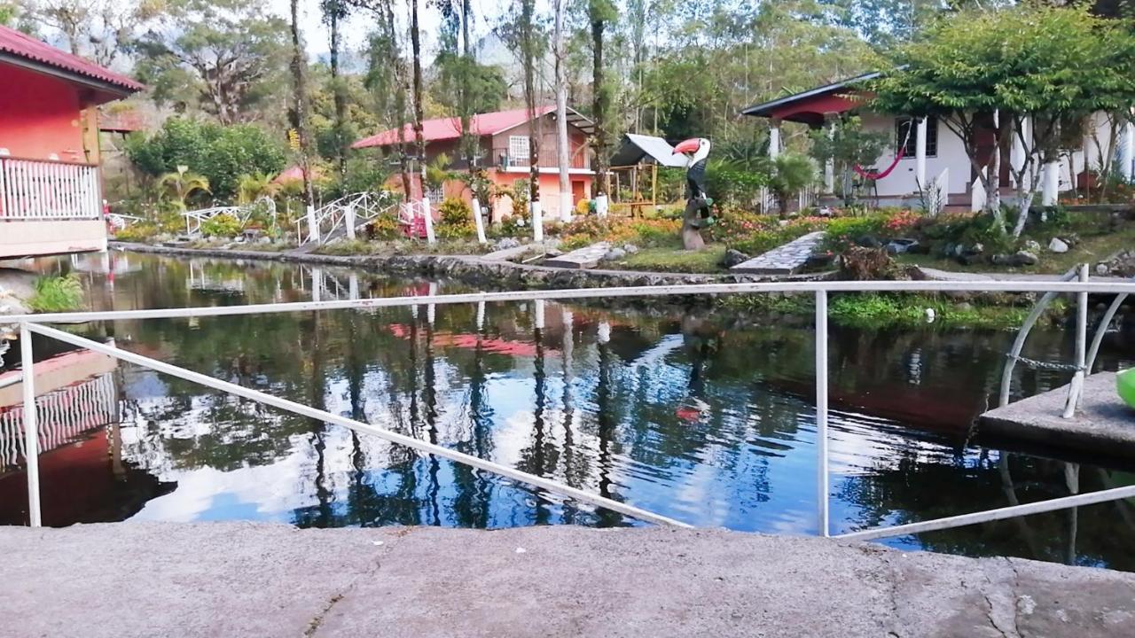 Cabanas Mountain River Lake Inn Nueva California Exterior photo